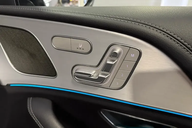 Mercedes-Benz GLE 400 din 2021 cu 96.332 km - oferta MER112434 - foto 33