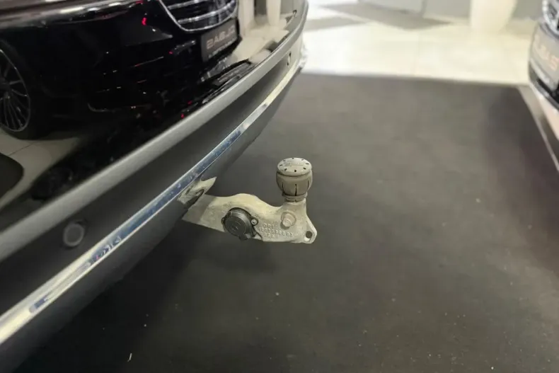 Mercedes-Benz GLE 400 din 2021 cu 96.332 km - oferta MER112434 - foto 39