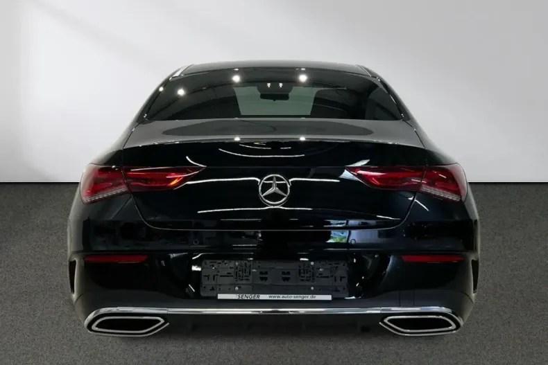 Mercedes-Benz CLA 180 din 2022 cu 23.500 km - oferta MER112436 - foto 4