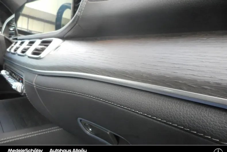 Mercedes-Benz GLE 400 din 2020 cu 96.112 km - oferta MER112438 - foto 23