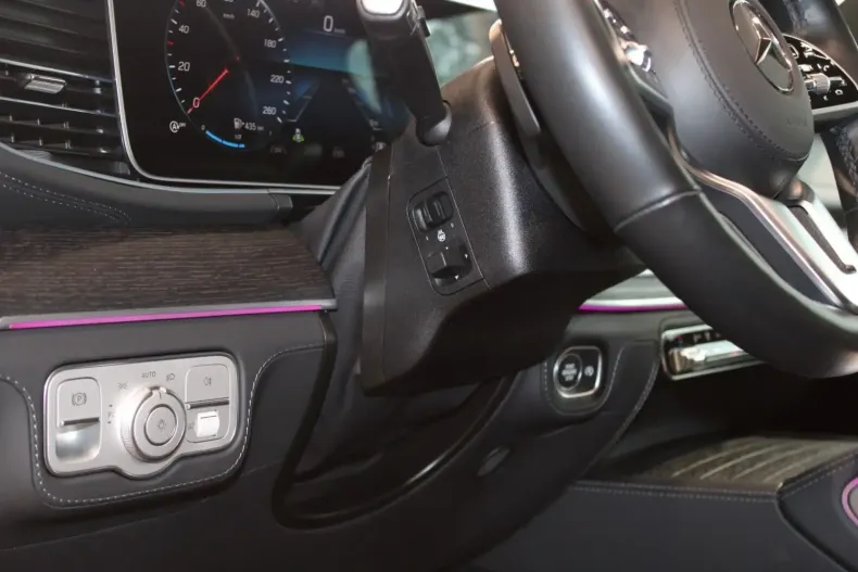 Mercedes-Benz GLE 400 din 2022 cu 89.350 km - oferta MER112443 - foto 11