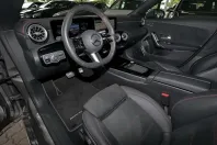 Mercedes-Benz CLA 180 din 2024 cu 27.210 km - oferta MER112448 - foto 8