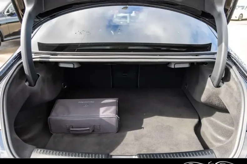 Mercedes-Benz CLA 250 din 2021 cu 43.050 km - oferta MER112450 - foto 6