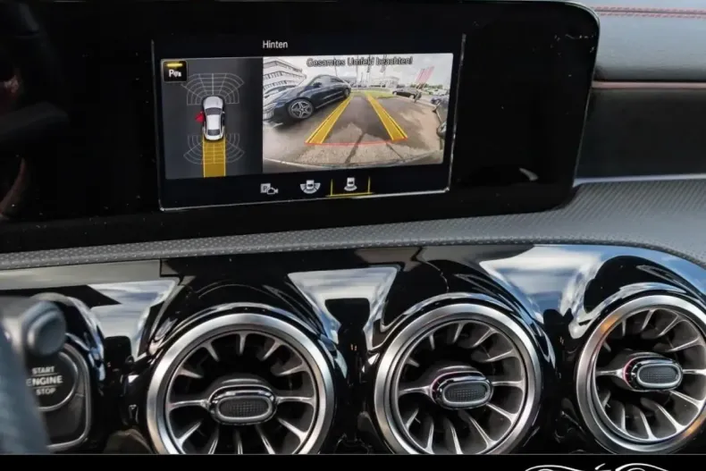 Mercedes-Benz CLA 250 din 2021 cu 43.050 km - oferta MER112450 - foto 14