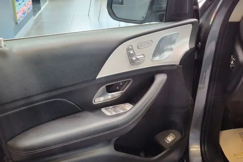 Mercedes-Benz GLE 400 din 2020 cu 96.000 km - oferta MER112451 - foto 14