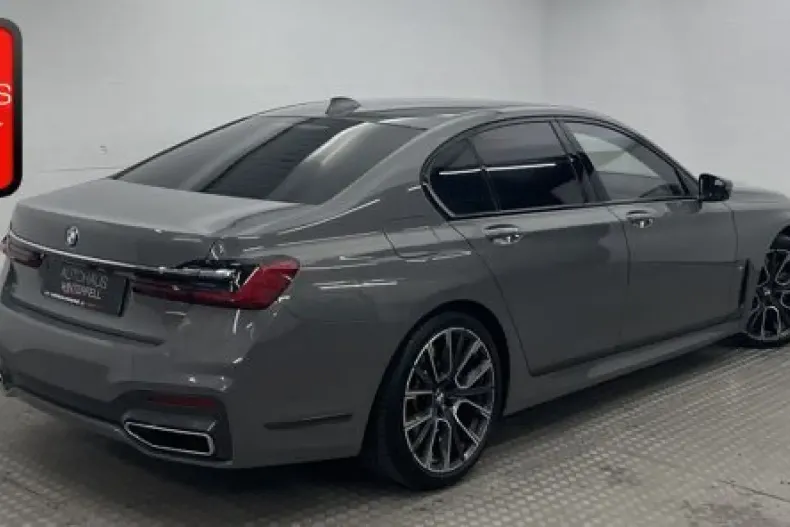 BMW 750 din 2021 cu 79.987 km - oferta BMW112456 - foto 4