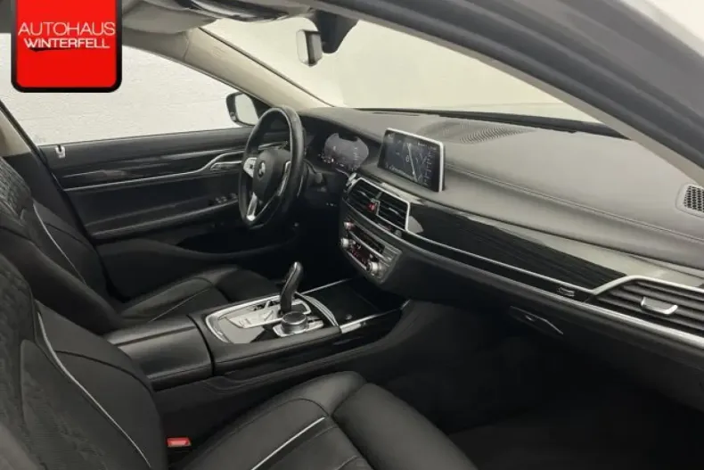 BMW 750 din 2021 cu 79.987 km - oferta BMW112456 - foto 23