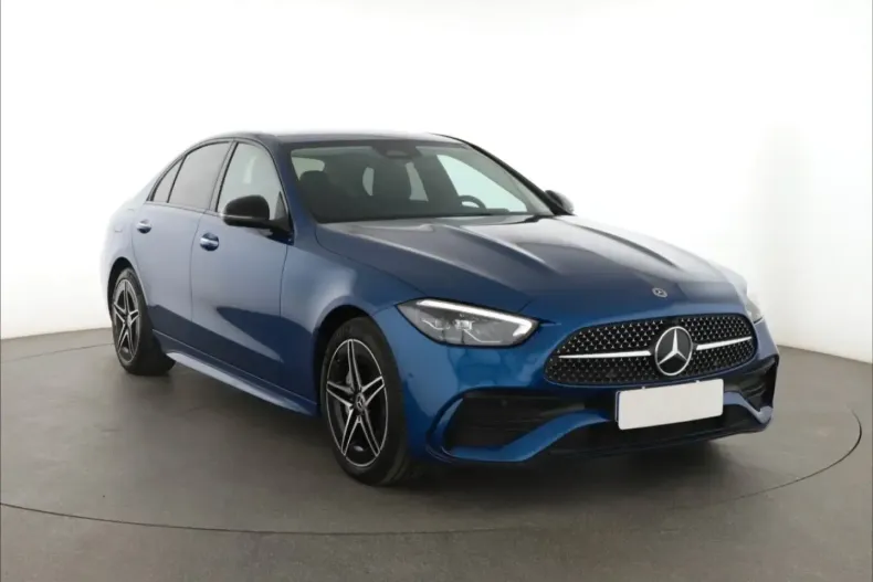 Mercedes-Benz C 300 din 2023 cu 30.820 km - oferta MER112461 - foto 1