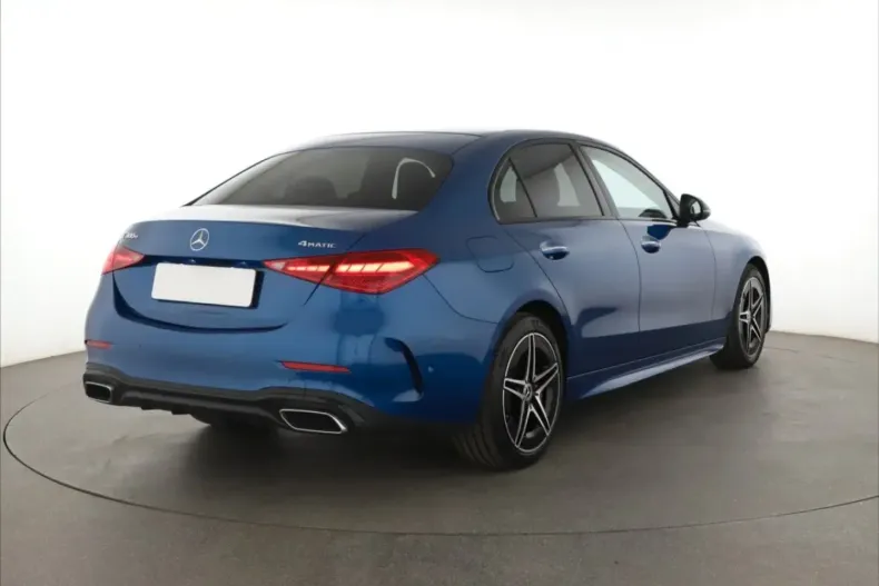 Mercedes-Benz C 300 din 2023 cu 30.820 km - oferta MER112461 - foto 5