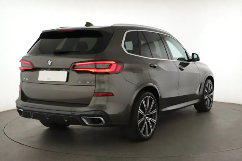 BMW X5 din 2022 cu 89.158 km - oferta BMW112462 - foto 5