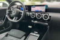 Mercedes-Benz CLA 180 din 2024 cu 22.670 km - oferta MER112469 - foto 7