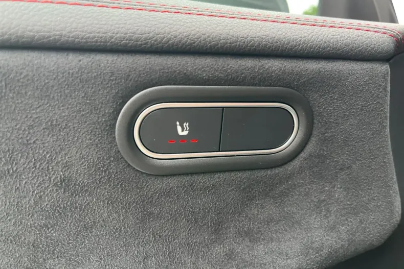 Mercedes-Benz CLA 180 din 2024 cu 22.670 km - oferta MER112469 - foto 14