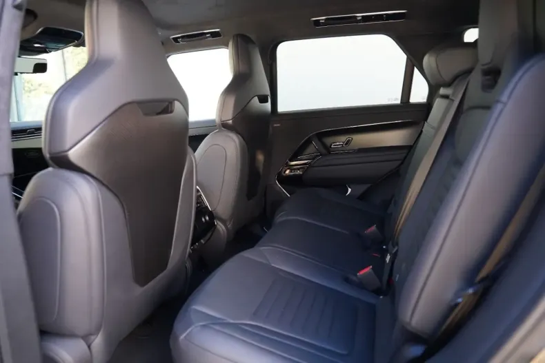 Land Rover Range Rover Sport din 2024 cu 5.990 km - oferta LAN112471 - foto 9