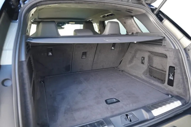 Land Rover Range Rover Sport din 2024 cu 5.990 km - oferta LAN112471 - foto 14