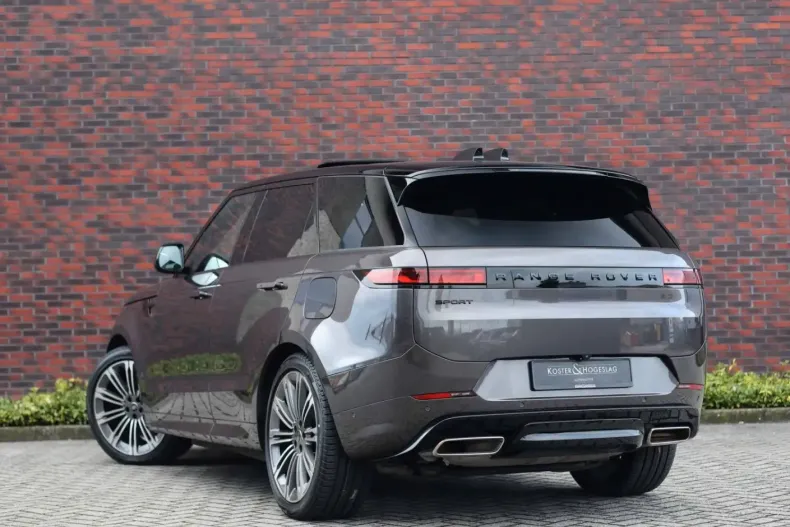 Land Rover Range Rover Sport din 2023 cu 44.845 km - oferta LAN112474 - foto 4