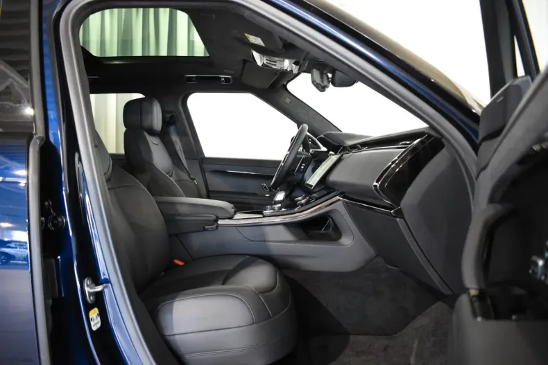 Land Rover Range Rover Sport din 2024 cu 17.850 km - oferta LAN112478 - foto 8