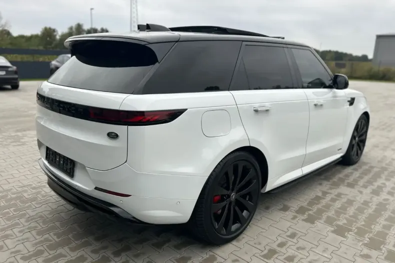 Land Rover Range Rover Sport din 2023 cu 15.796 km - oferta LAN112480 - foto 3