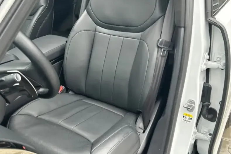 Land Rover Range Rover Sport din 2023 cu 15.796 km - oferta LAN112480 - foto 9