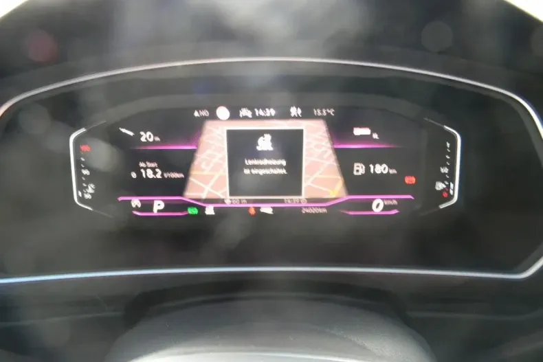 Volkswagen Tiguan din 2021 cu 23.980 km - oferta VOL112490 - foto 31