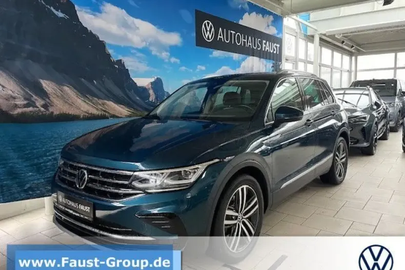 Volkswagen Tiguan din 2021 cu 43.580 km - oferta VOL112491 - foto 1