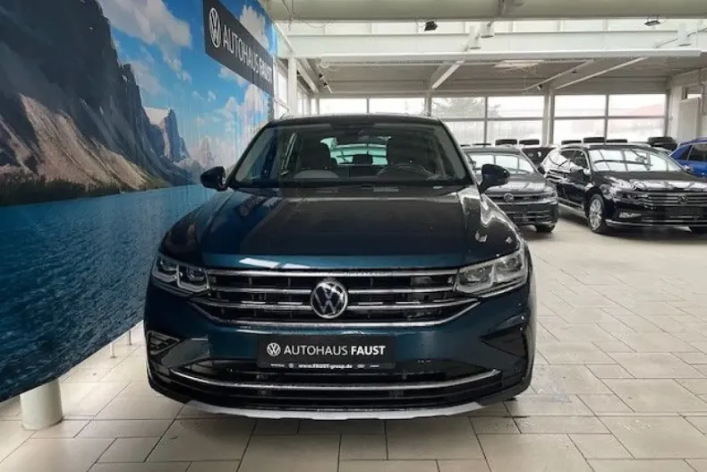 Volkswagen Tiguan din 2021 cu 43.580 km - oferta VOL112491 - foto 3