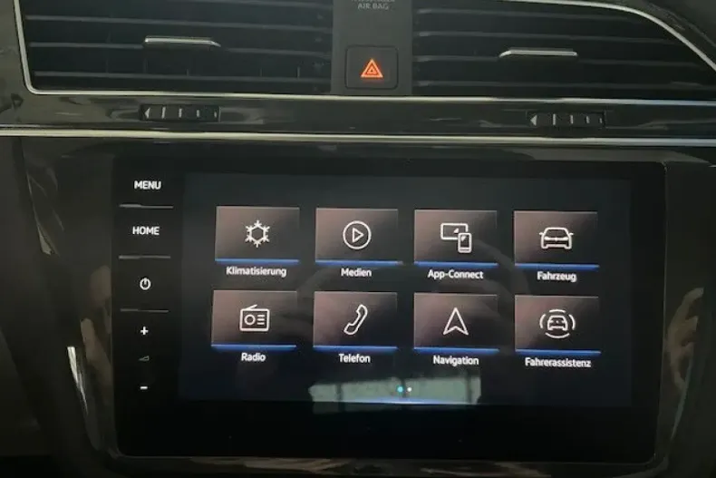 Volkswagen Tiguan din 2021 cu 43.580 km - oferta VOL112491 - foto 18