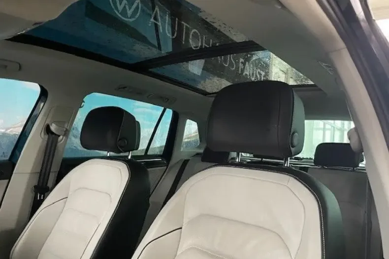 Volkswagen Tiguan din 2021 cu 43.580 km - oferta VOL112491 - foto 23