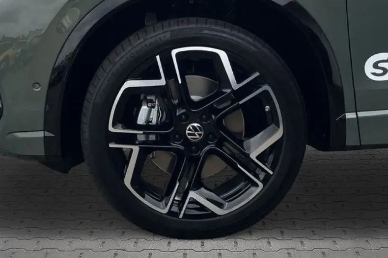 Volkswagen Tiguan din 2024 cu 59.000 km - oferta VOL112492 - foto 7