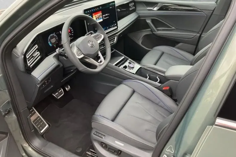 Volkswagen Tiguan din 2024 cu 59.000 km - oferta VOL112492 - foto 9