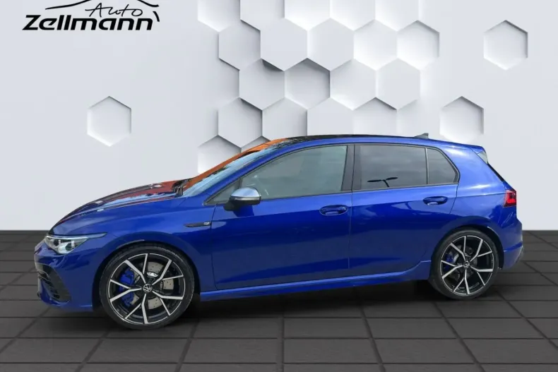 Volkswagen Golf din 2024 cu 18.984 km - oferta VOL112493 - foto 3