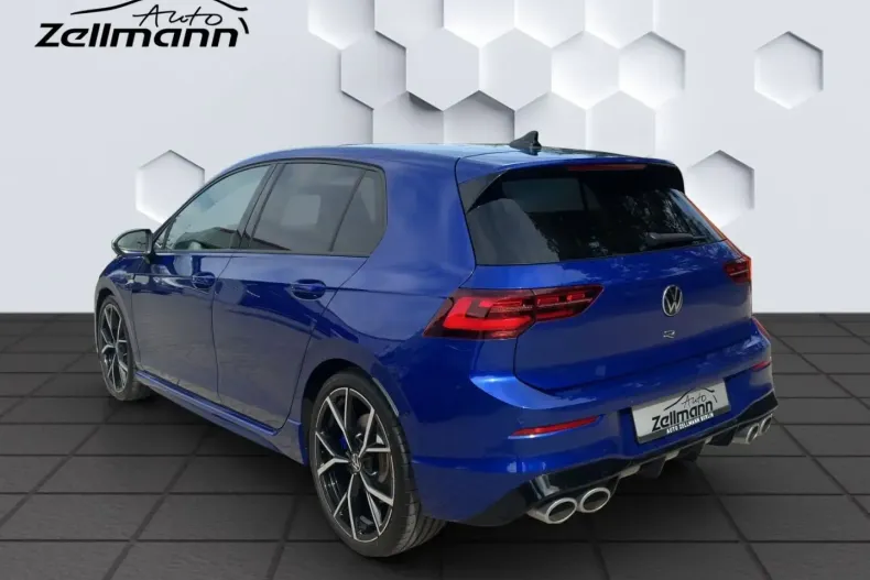 Volkswagen Golf din 2024 cu 18.984 km - oferta VOL112493 - foto 4