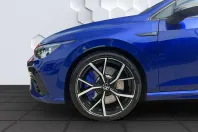 Volkswagen Golf din 2024 cu 18.984 km - oferta VOL112493 - foto 20