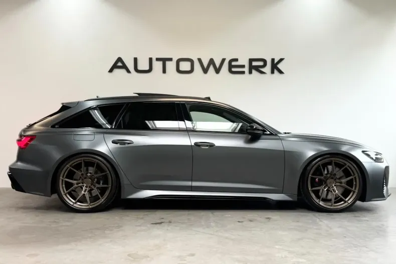 Audi RS6 din 2021 cu 42.100 km - oferta AUD112494 - foto 3