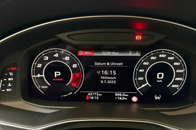 Audi RS6 din 2021 cu 42.100 km - oferta AUD112494 - foto 11