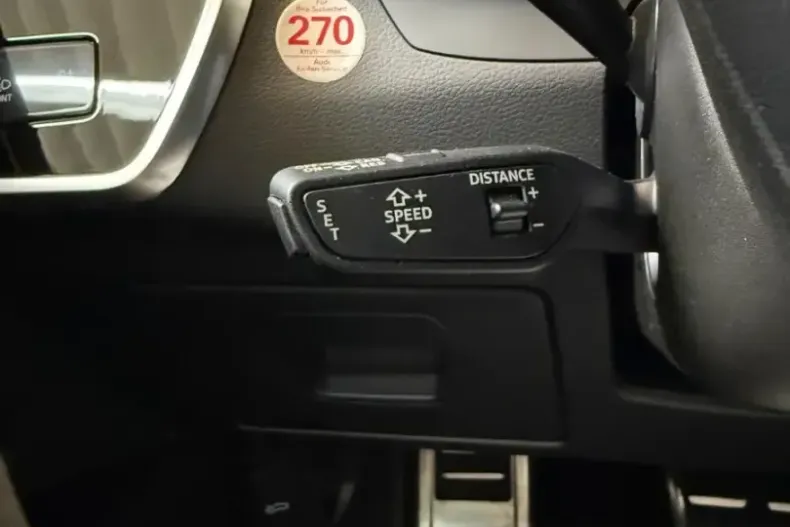 Audi RS6 din 2021 cu 42.100 km - oferta AUD112494 - foto 18