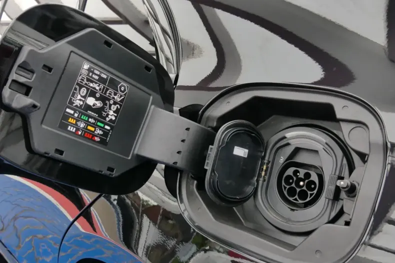 Mercedes-Benz S 63 AMG din 2024 cu 21.165 km - oferta MER112495 - foto 27