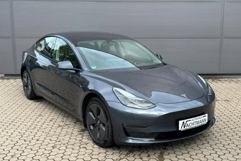 Tesla Model 3 din 2023 cu 22.900 km - oferta TES112509 - foto 2