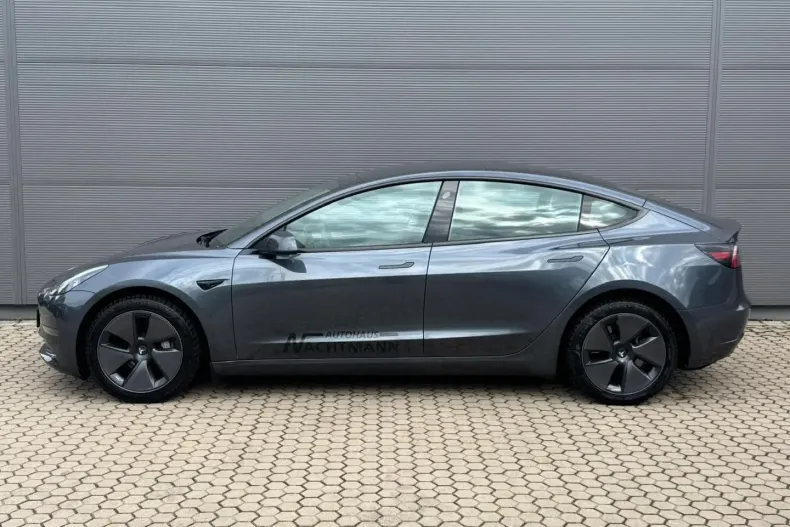 Tesla Model 3 din 2023 cu 22.900 km - oferta TES112509 - foto 3