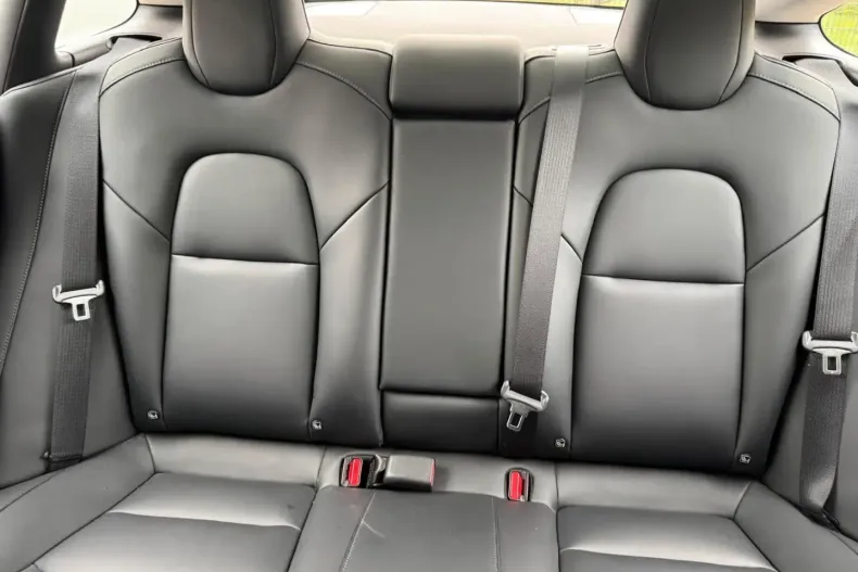 Tesla Model 3 din 2023 cu 22.900 km - oferta TES112509 - foto 10