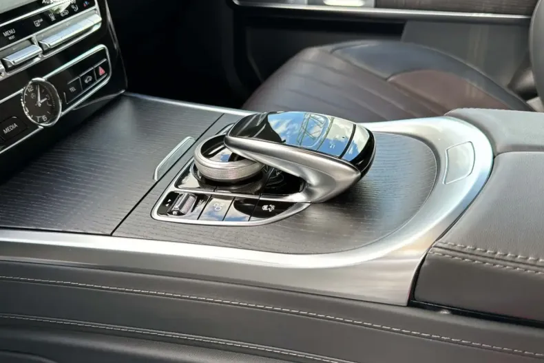 Mercedes-Benz G 500 din 2024 cu 20.900 km - oferta MER112514 - foto 22