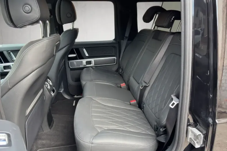 Mercedes-Benz G 400 din 2024 cu 19.855 km - oferta MER112516 - foto 11