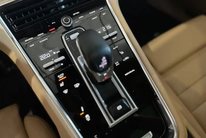 Porsche Panamera din 2022 cu 57.736 km - oferta POR112524 - foto 41