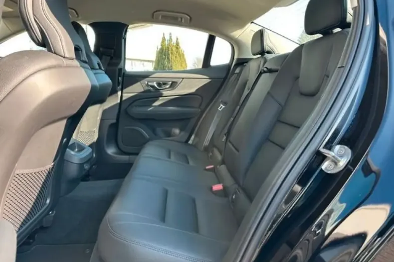 Volvo S60 din 2024 cu 24.100 km - oferta VOL112525 - foto 9