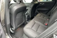 Volvo XC60 din 2021 cu 90.327 km - oferta VOL112526 - foto 9