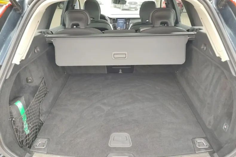 Volvo XC60 din 2022 cu 78.730 km - oferta VOL112527 - foto 15