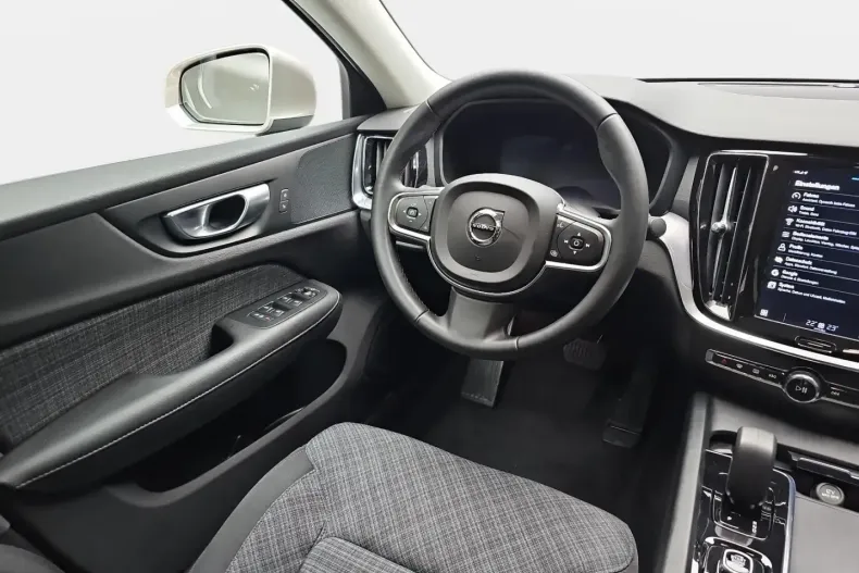 Volvo S60 din 2024 cu 25.660 km - oferta VOL112528 - foto 8