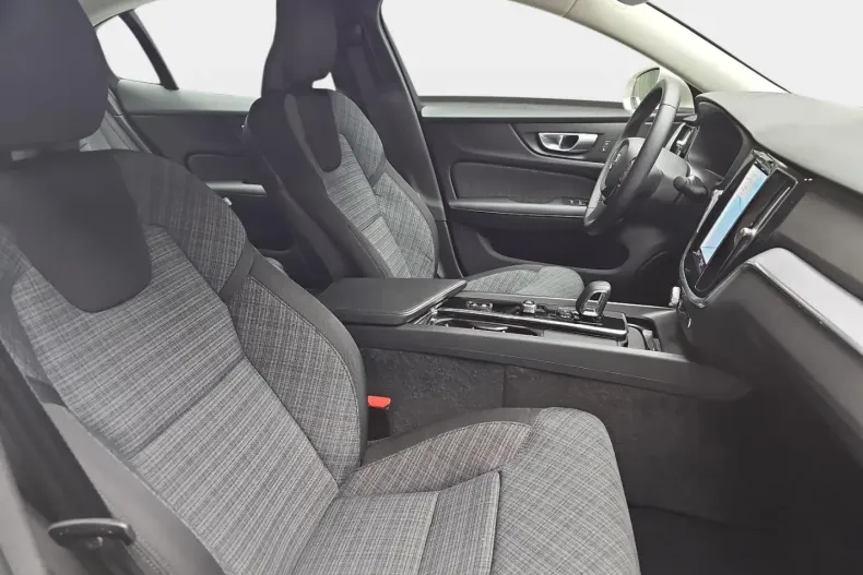 Volvo S60 din 2024 cu 25.660 km - oferta VOL112528 - foto 16