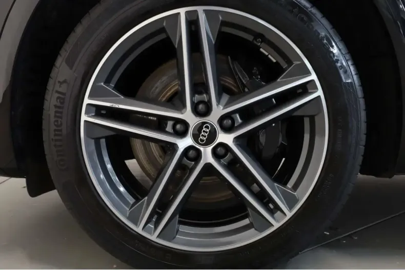 Audi SQ5 din 2022 cu 48.588 km - oferta AUD112529 - foto 7