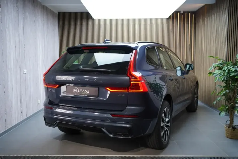 Volvo XC60 din 2022 cu 95.950 km - oferta VOL112530 - foto 7