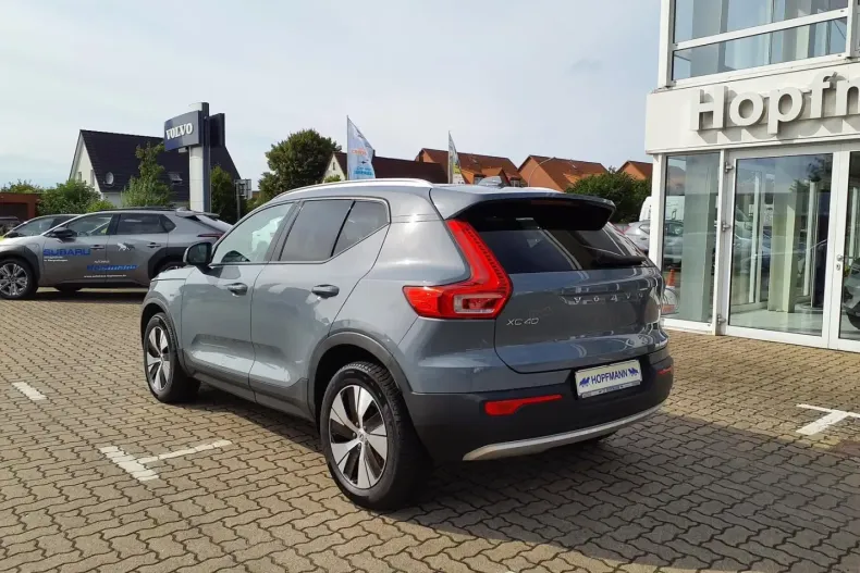 Volvo XC40 din 2021 cu 40.869 km - oferta VOL112531 - foto 4